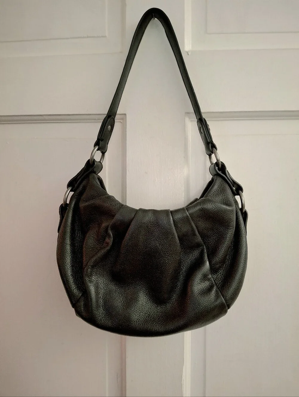 Simply Vera Vera Wang Black Leather Hobo Bag